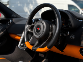 McLaren 570s Spider V8 3.8 SSG