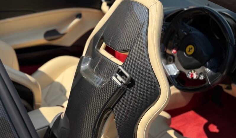 
								FERRARI 488 3.9T V8 SPIDER F1 DCT full									